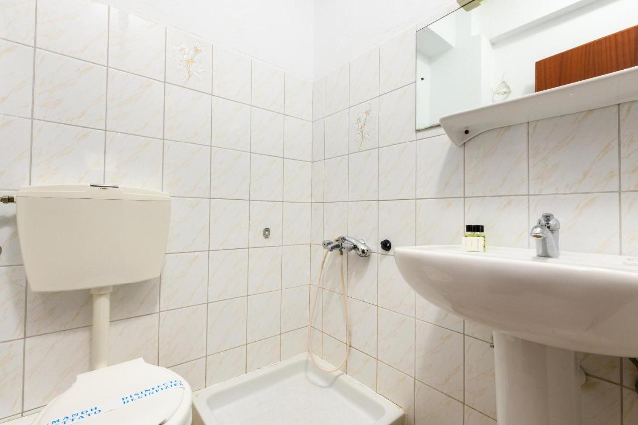 Mary Hotel لايميناس المظهر الخارجي الصورة